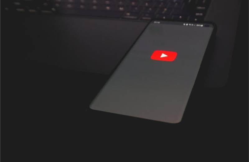 YouTube&#8217;s ad revenue growth rate decelerates substantially in Q1