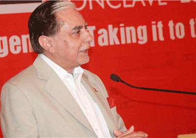 Subhash Chandra steps down as chairperson of ZEEL