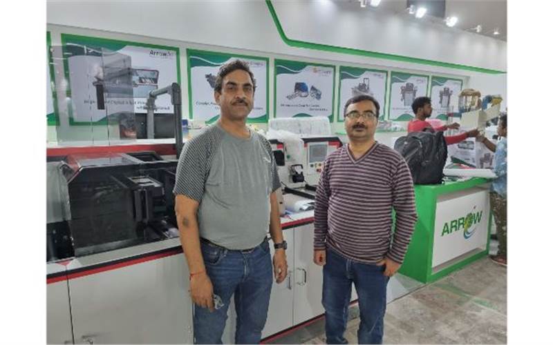 (l-r) Prakash Chopra and Sanjay Bindroo of Arrow Digital