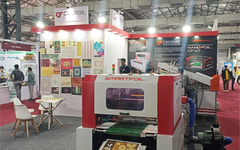 Creofoil is displaying foil printing machines