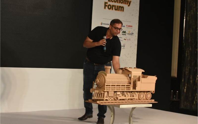Jigar Shelugar of Spectrum Scan demonstrates who the company created a life-size train out of corrugation
