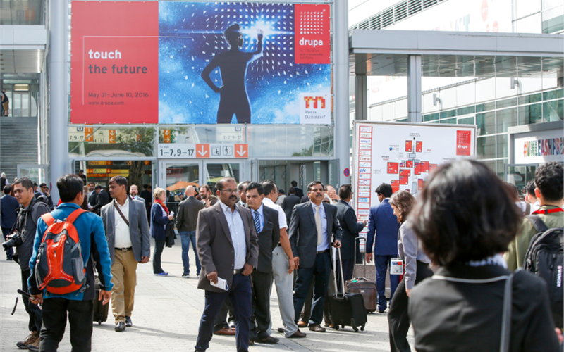 Industry leaders bet on digital print and Drupa for 2024