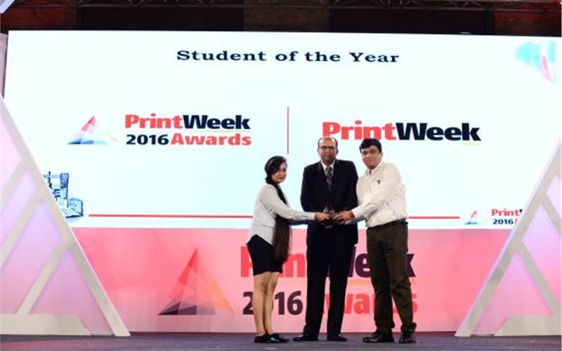And the Student of the Year is Dekshitha Sridhar (SIES Graduate School of Technology)