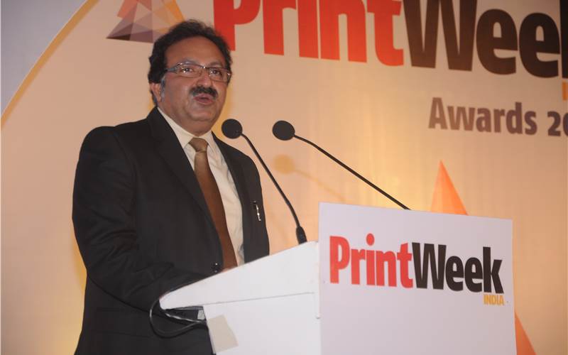 Alok Bharadwaj, executive vice president of Canon at PrintWeek India Awards 2012