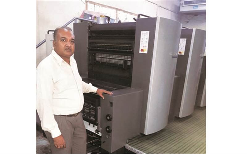 Vinod Goyal of Rashtriya Printers with SM 74 press