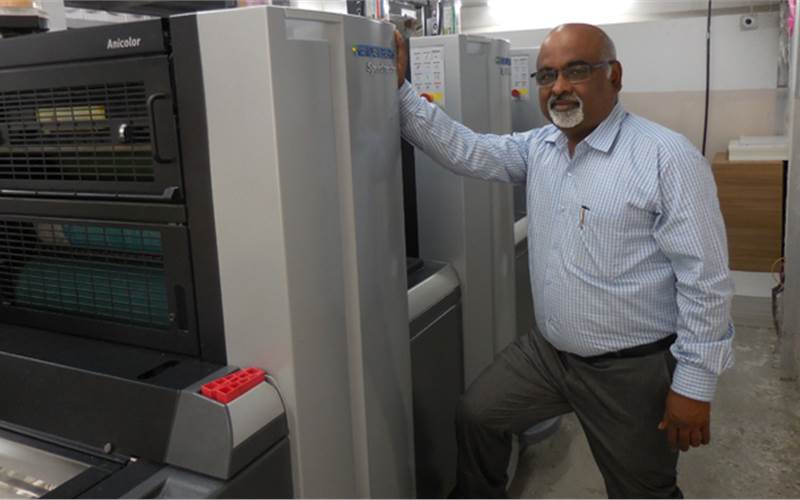 In 1977, Pune-based New Point Cards & Printers began as a screen printing unit. It later brought in a letterpress and specialised in sticker labels, which Avinash Kulkarni, director at New Point, said, helped him gain a strong footing in the print industry. The ‘ganging specialist’ of Pune, has installed a Heidelberg SM 74 Anicolor four-colour press and a Xerox Color 1000i, which Kulkarni said, has opened up new avenues