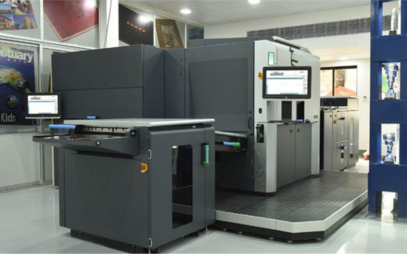 Silverpoint Press has become the first print company in India to install an HP Indigo 12000, after it took delivery of the press at its print site in Mahape in Navi Mumbai. The 12000 which will replace an older HP Indigo will co-exist with the firm’s fleet of four-colour and five-colour presses, and its pre-press offerings