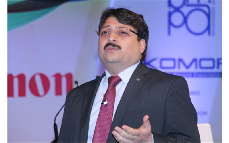 Canon’s director, marketing and sales, Puneet Datta, making a presentation at the Summit, said, technological innovations is transforming how businesses within print work. “It is being experienced on the print shopfloor,” he said