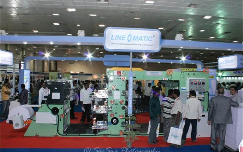 Ahmedabad-based Line O Matic conducted a live demo of SHS 104, which is an automatic reel-to-sheet ruling/flexo printing machine