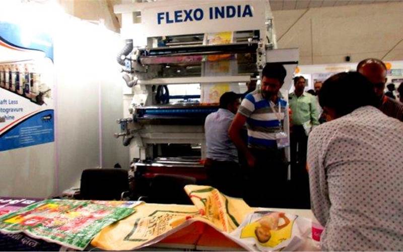 New Delhi-based Flexo India is a manufacturer of gravure and flexographic printing machines for HDPE, woven, non-woven bag printing, paper cup and so on. At the show, the company displayed its flexo printing machine with gravure and lamination attachment system