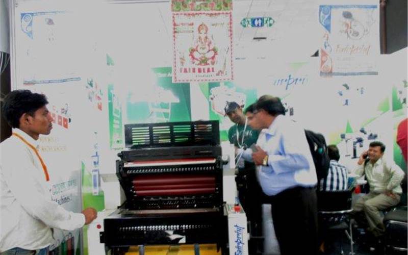 Faridabad, Haryana-based Fair Deal Engineers manufactures and supplies mini offset, poly offset, non-woven bag-making machine, variable data printing machine and envelop-making machine, among which the bag-making machine and variable data printing machine was on display at the show