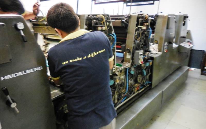 Jak believes in the German technology and has deployed four Heidelberg machines in its press