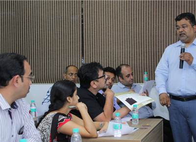 Mumbai Mudrak Sangh’s series of seminars on GST
