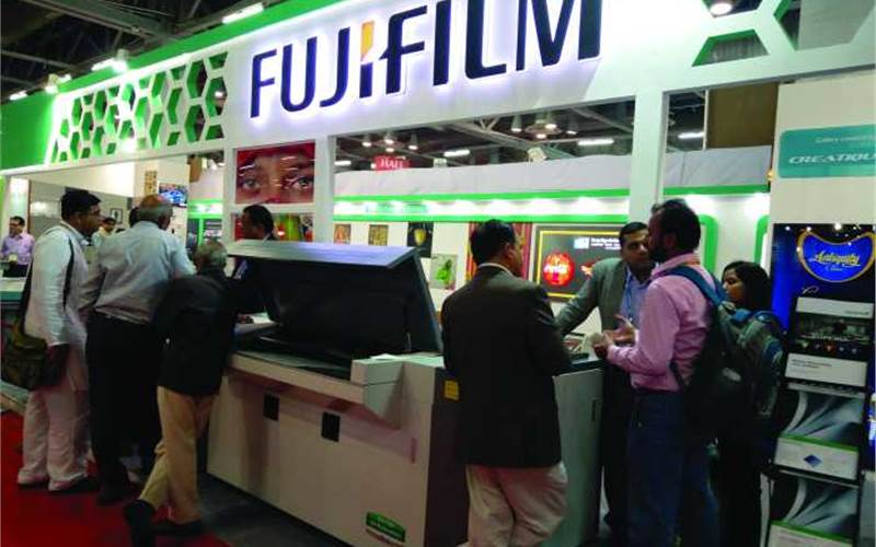 FujiFilm sold two Eastcom CTCP platesetters to Mahendra Enterprises and Perfect Graphics. By the end of the show three more deals were under consideration. Besides the platesetters, FujiFilm also showcased Acuity EY and Acuity LED 1600 wide-format presses