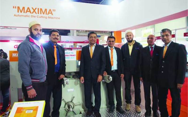 Excel debuted its 28x40-inch diecutter with a stripping attachment, HS1020 and announced its sale to Bramha Printpack. Excel rounded off the show with three of its flagship die-cutter, Maxima Exb 35 deals (one to India Print - in pic), with seven more in the pipeline