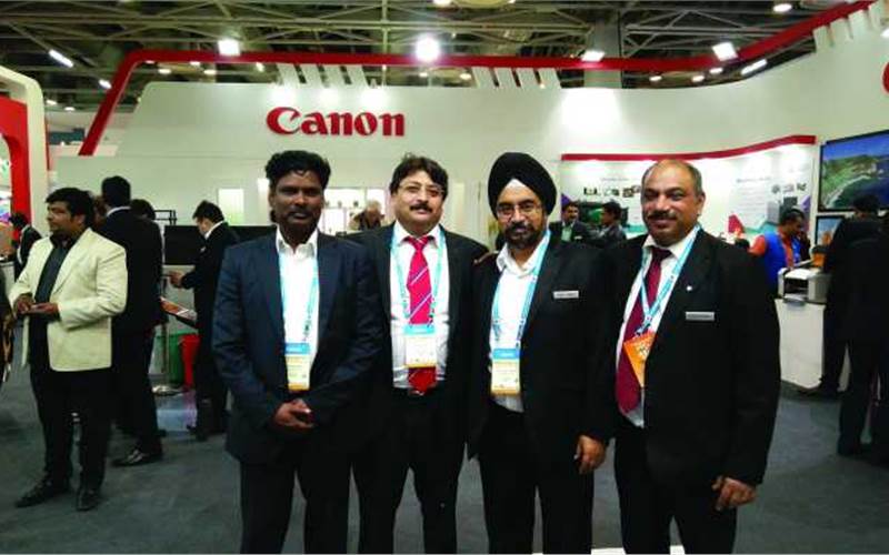Canon sold all but one presses on the stand. The sales included: ImagePress C10000VP, the newly launched ImagePress C650, IR Advance 8585, IPF 671E and 771M and IPF Pro 540 and 560