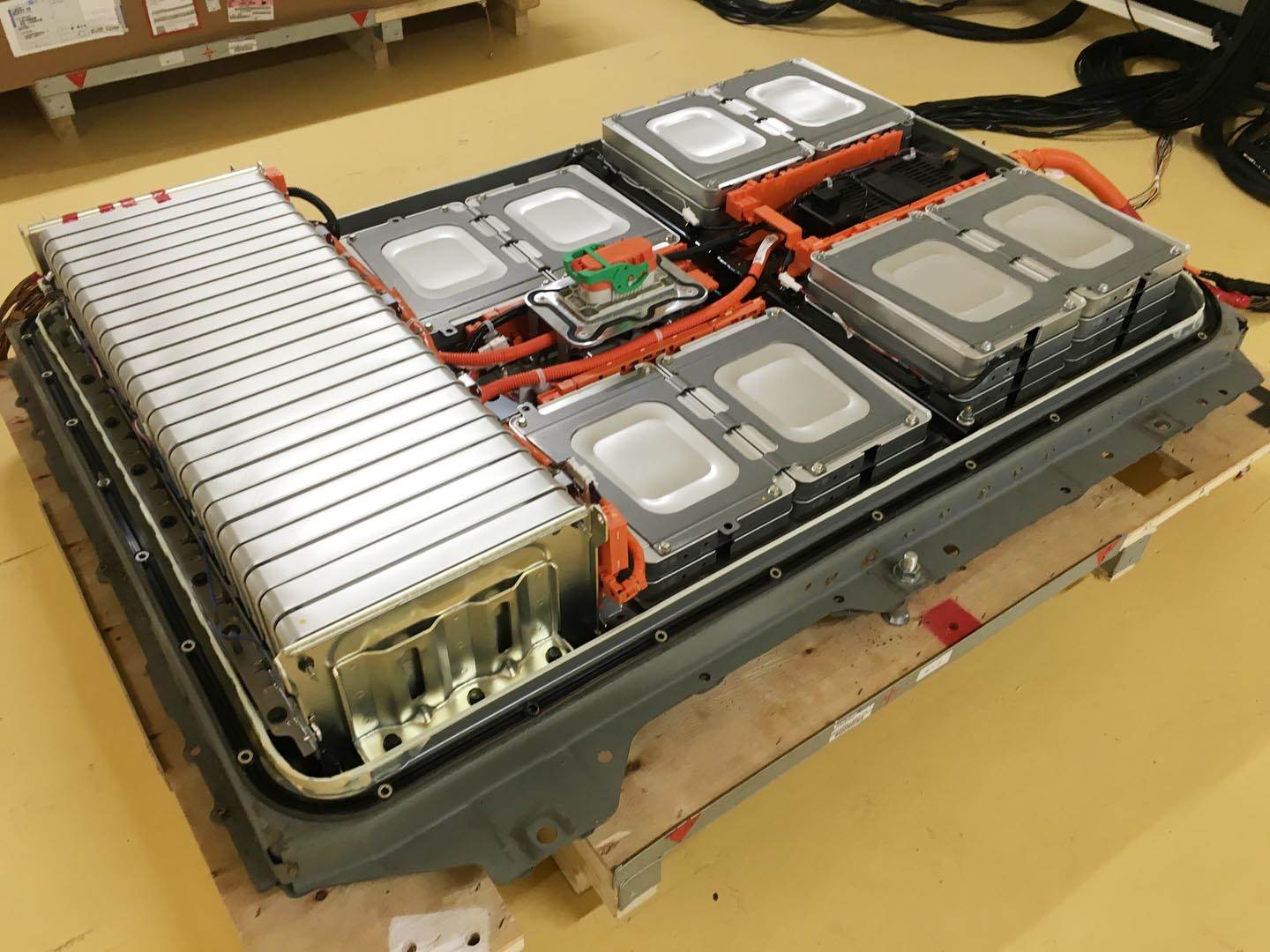 Nissan to sell electric battery business to China’s Envision Group ...