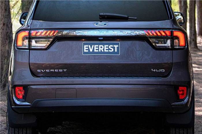 Ford Everest badge