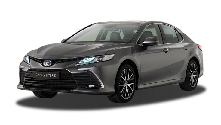 Old Camry front quarter Toyota Camry new vs old, 2025 model vs older sedan, price, mileage, features