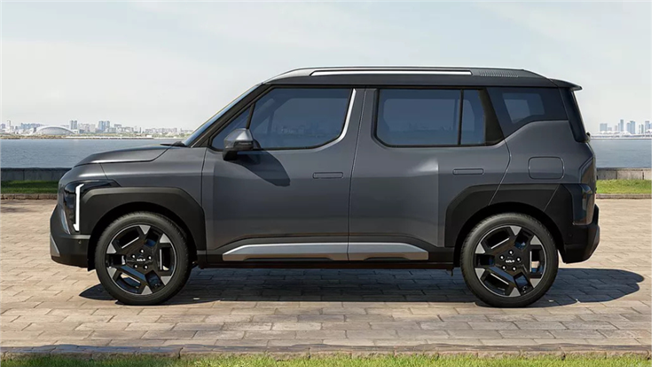 Kia Syros exterior New Kia Syros compared with Kia Sonet, exterior, interior, safety features comparison